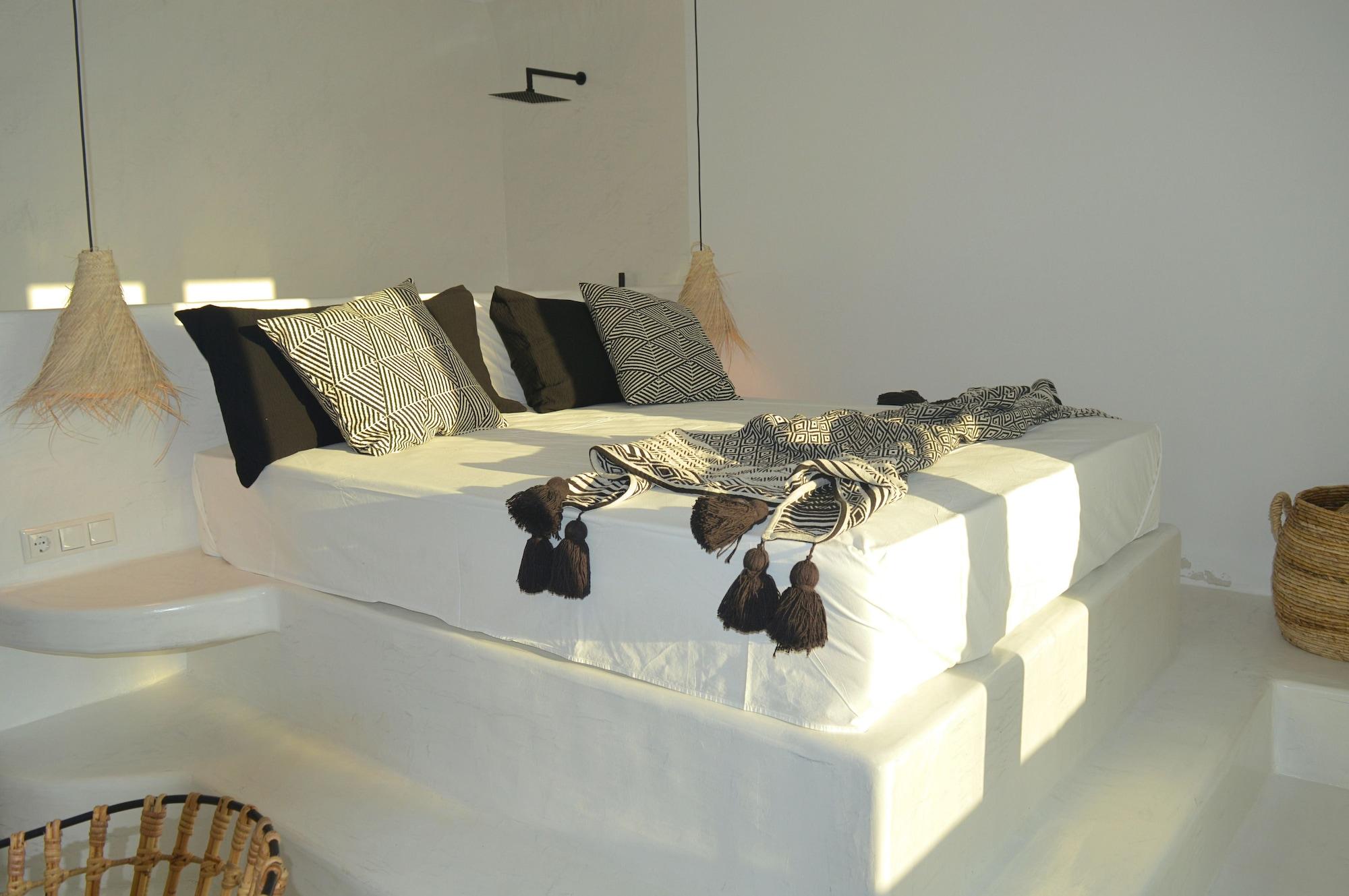 Iphimedeia Luxury Hotel & Suites Naxos City Extérieur photo