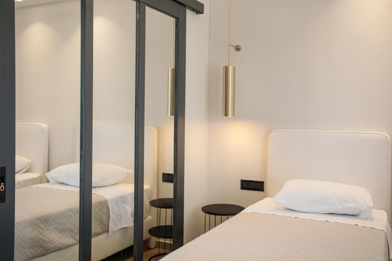 Iphimedeia Luxury Hotel & Suites Naxos City Extérieur photo