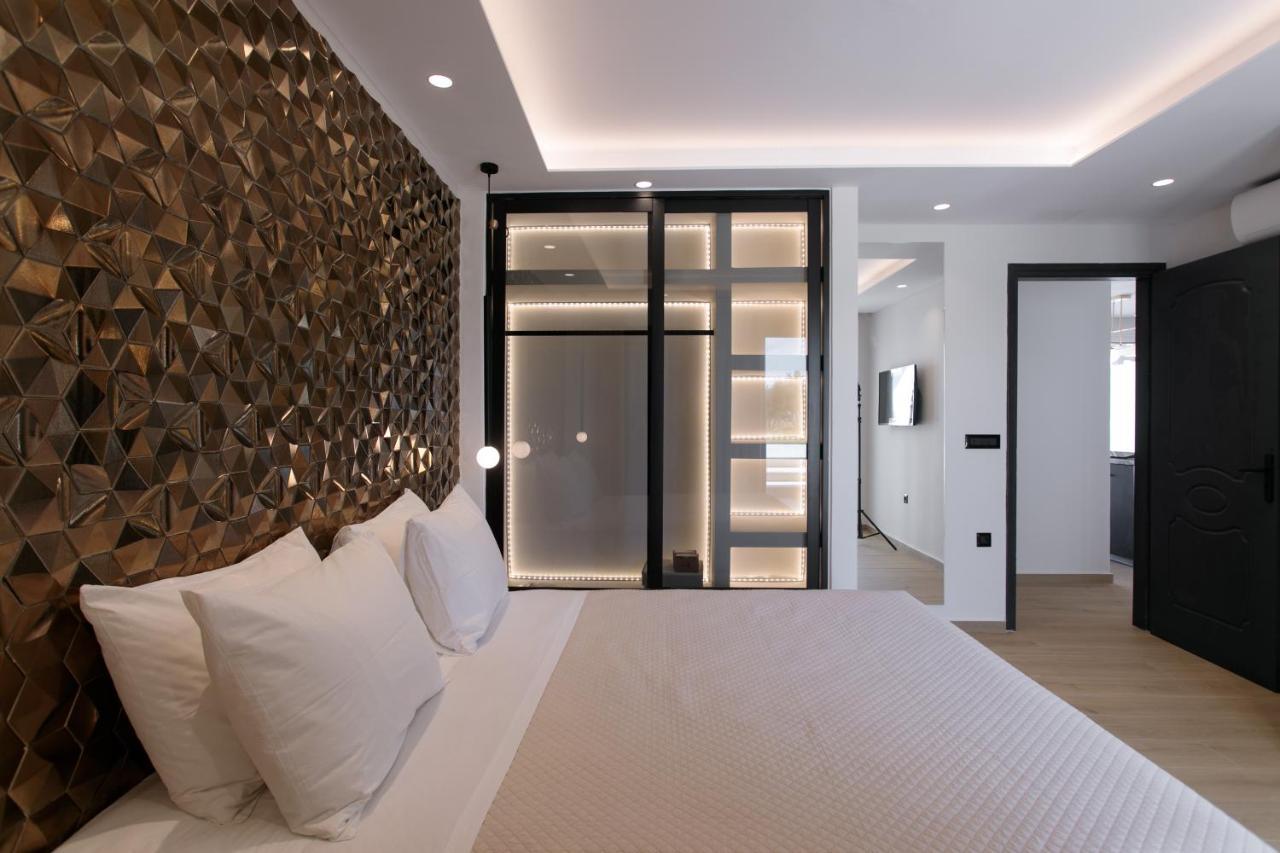 Iphimedeia Luxury Hotel & Suites Naxos City Extérieur photo